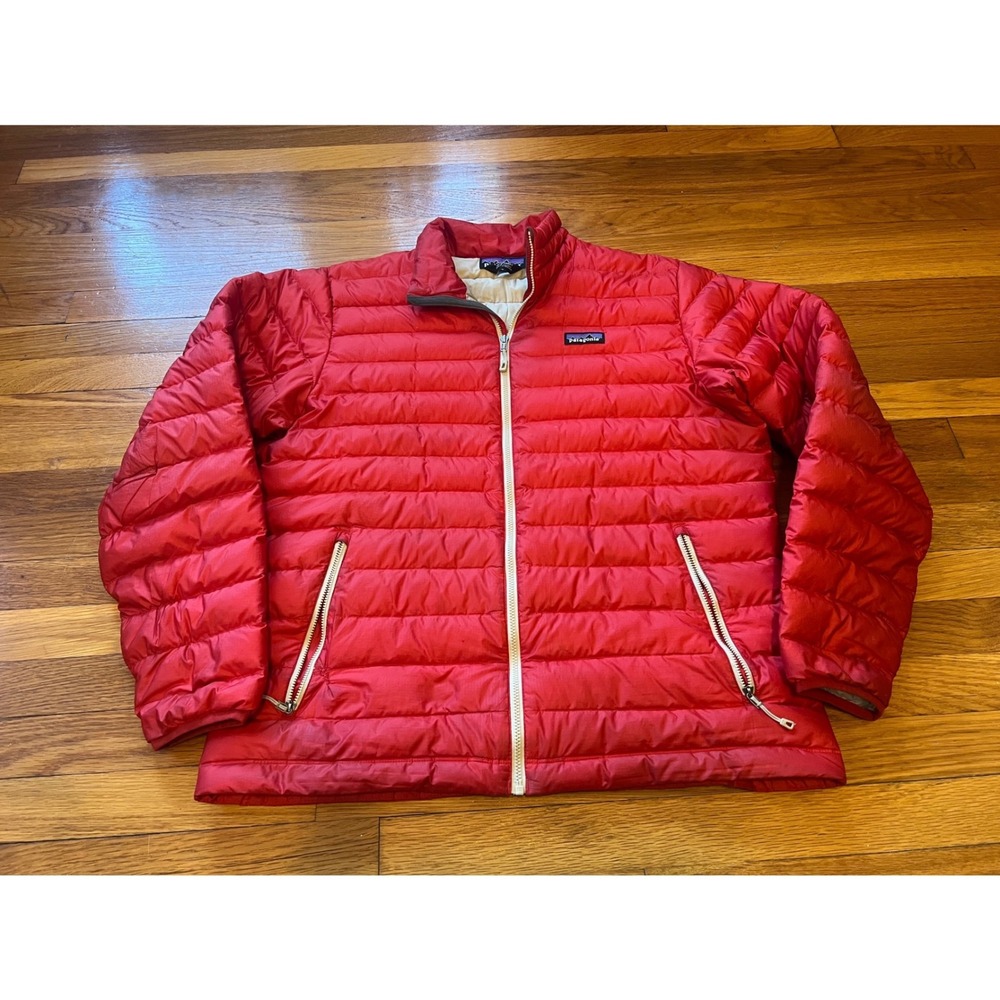 Patagonia Mens Down Sweater Jacket Red Puffer Full Zip Size Large 84674